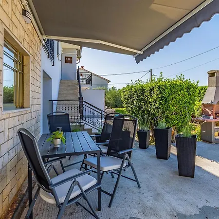 2 Bedroom In *
