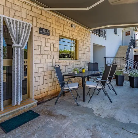 דירה 2 Bedroom In Peruški